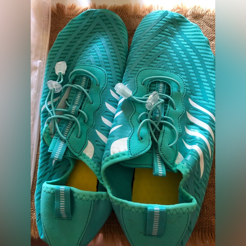 Teal water trekking shoes